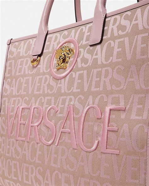 versace internazionalizzazion|versace online shopping.